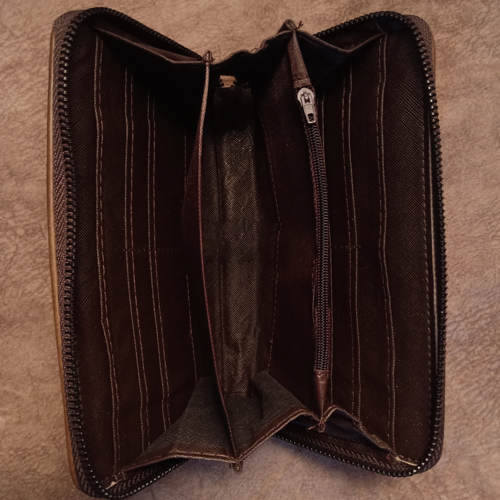 محفظة رجالي و كراتة وحامل للموبيل جلد 3 محفظة رجالي و كراتة وحامل للموبيل جلد - الصورة 3